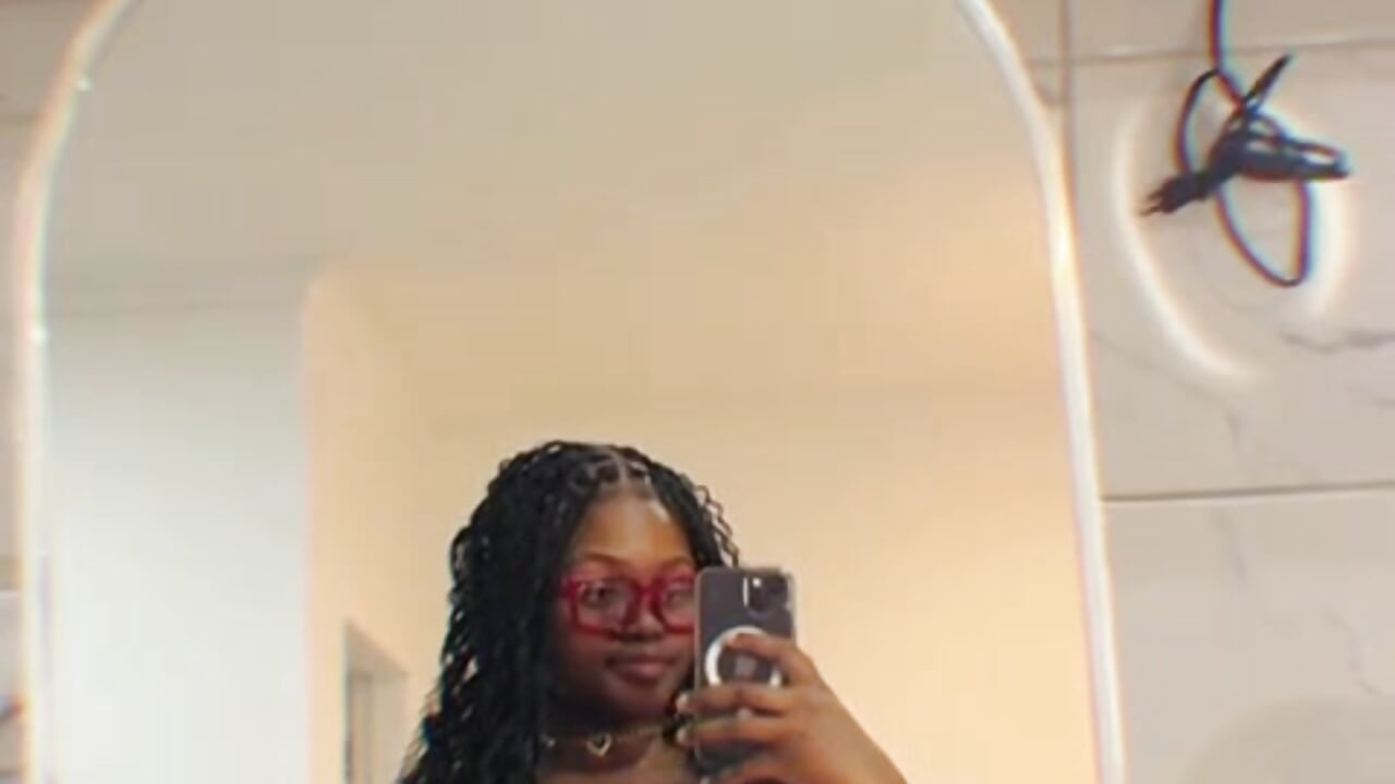 5ff70340-e492-4d3f-b7ad-e0d4d380388c - Yung-Missy 캠 모델의 동영상