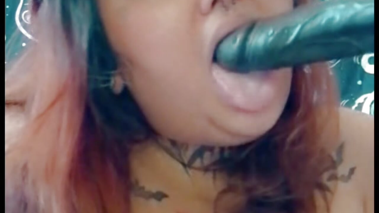 GORGE PROFONDE BIEN PROFONDE 🤤🥵🍆💦 - video by Staicyjanemcfly cam model