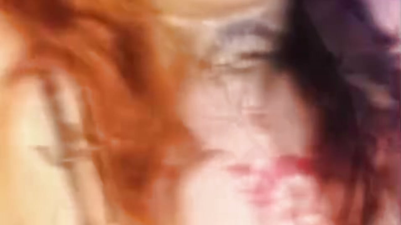 Ton bonbon d'halloween 😈🔥🍬🎃 - βίντεο μοντέλου Staicyjanemcfly