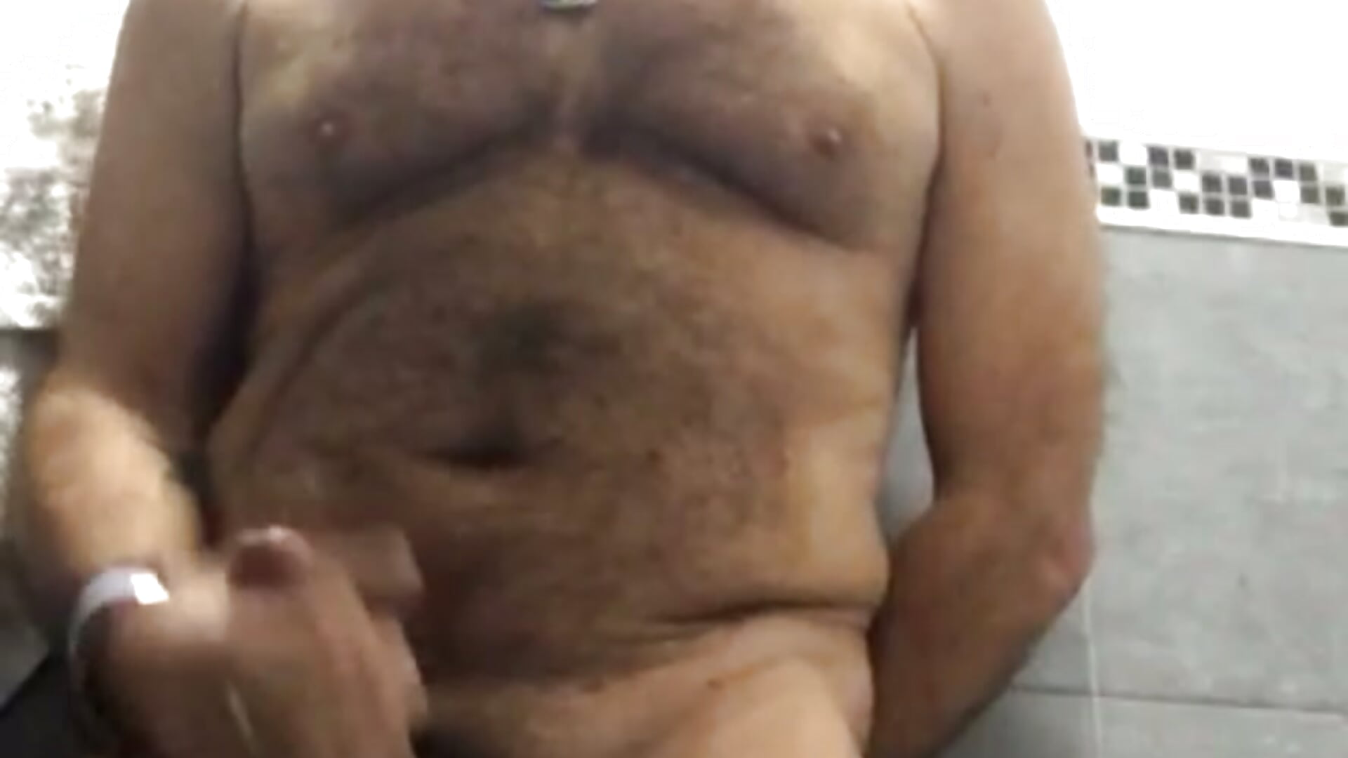 Bathroom wank - vídeo de la modelo de cam DaddybearVLC