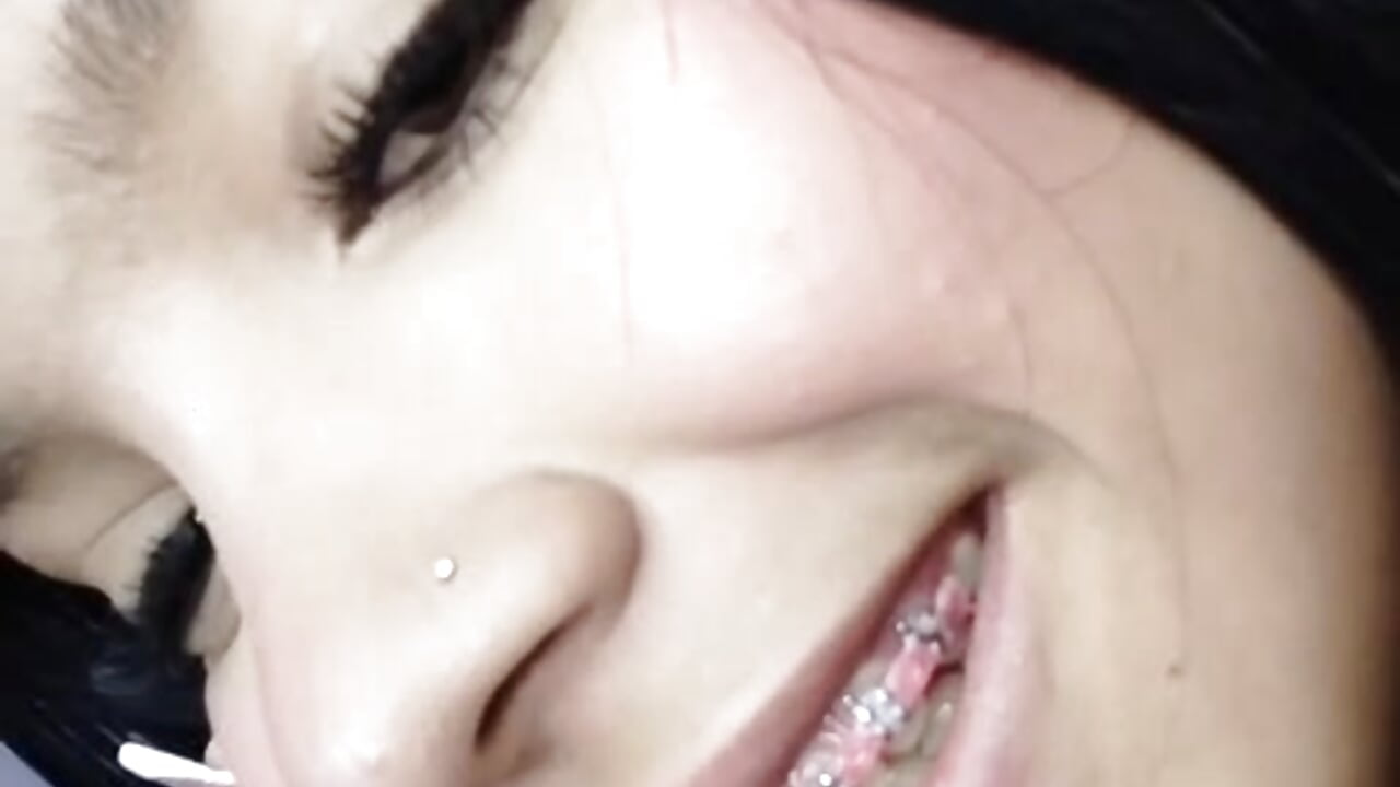 🍒 Sweet Face, Naughty Energy 😈 – video modela na kameri Taylor-gil