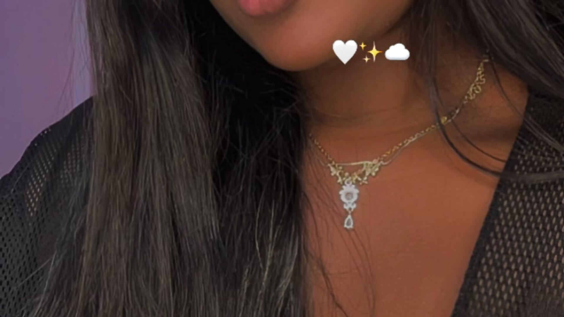 ❤️ - video by Noa_Adams cam model