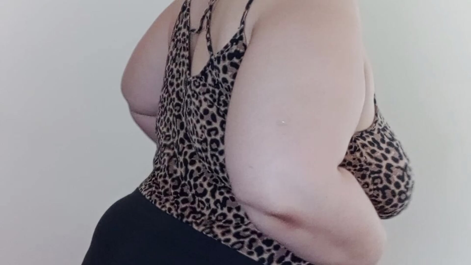 Provocation - striptease - video của người mẫu cam lowexinka