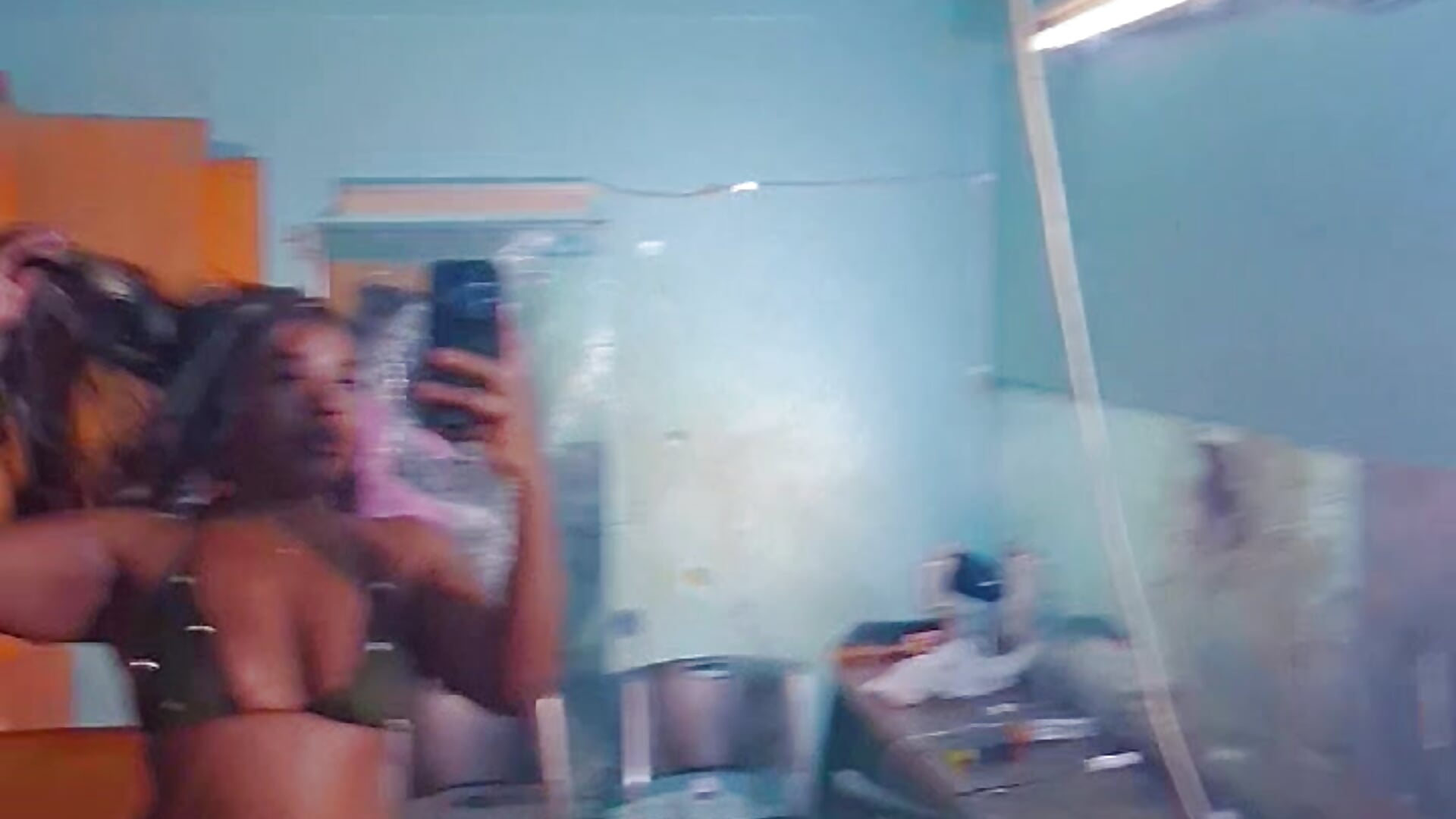 1000000133