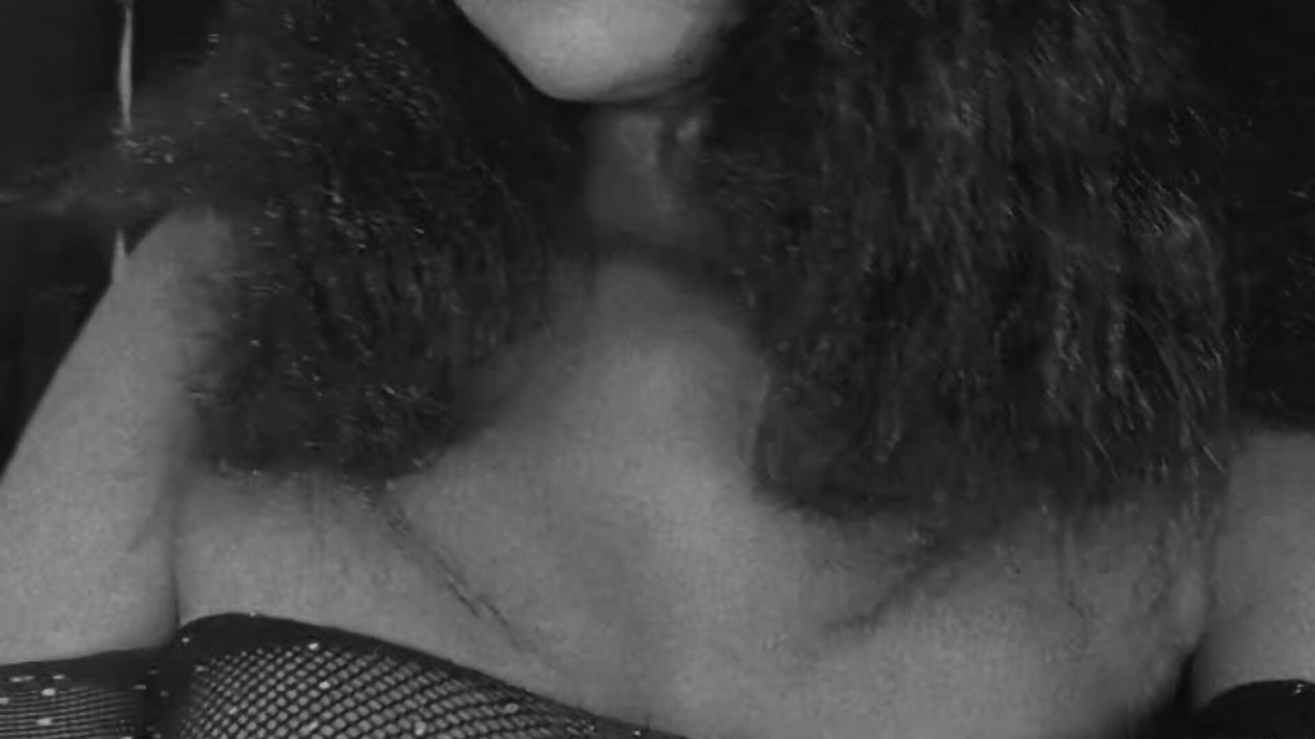 Snapchat-497587907.mp4 - vídeo de Sexy_sharntel modelo de câmara