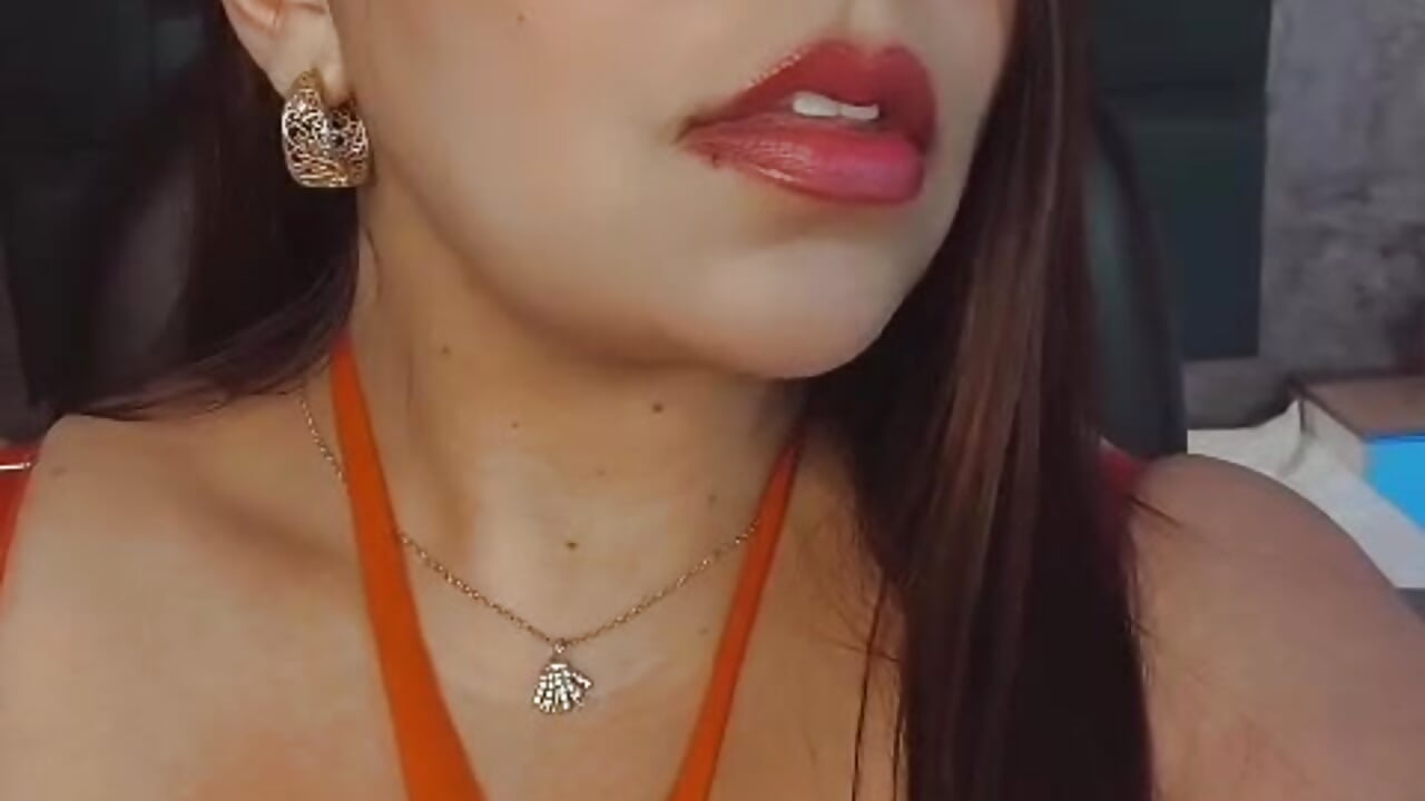 love'u - video by Catilica__sweetx cam model