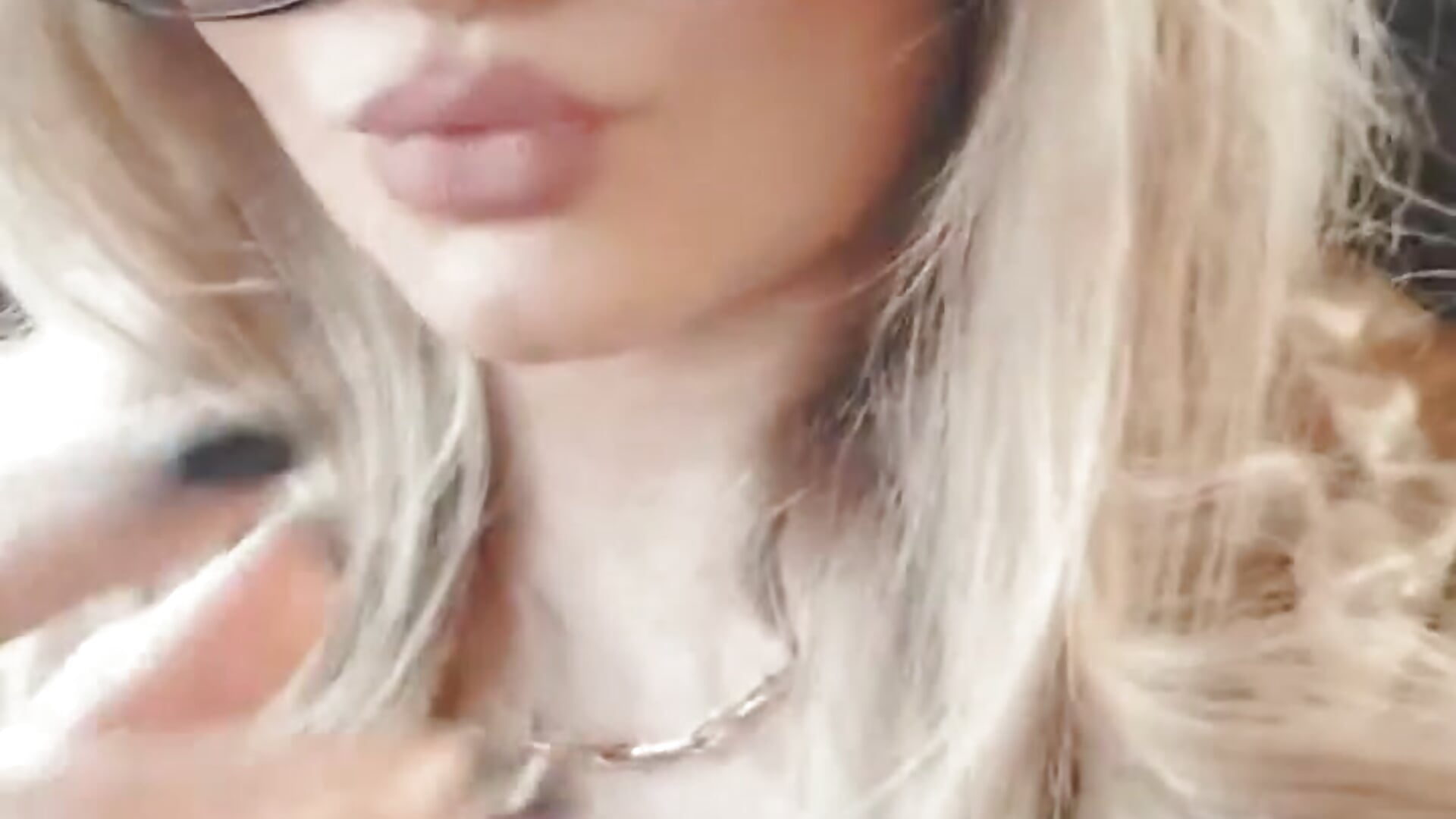 Kiss