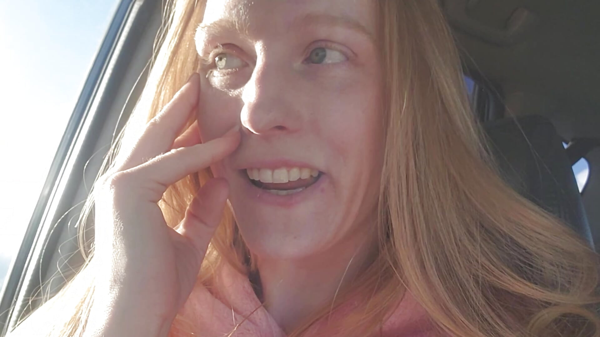 Oh no!!! Wardrobe malfunction running around the car!!! - video by GoldenFlameGoddess cam model