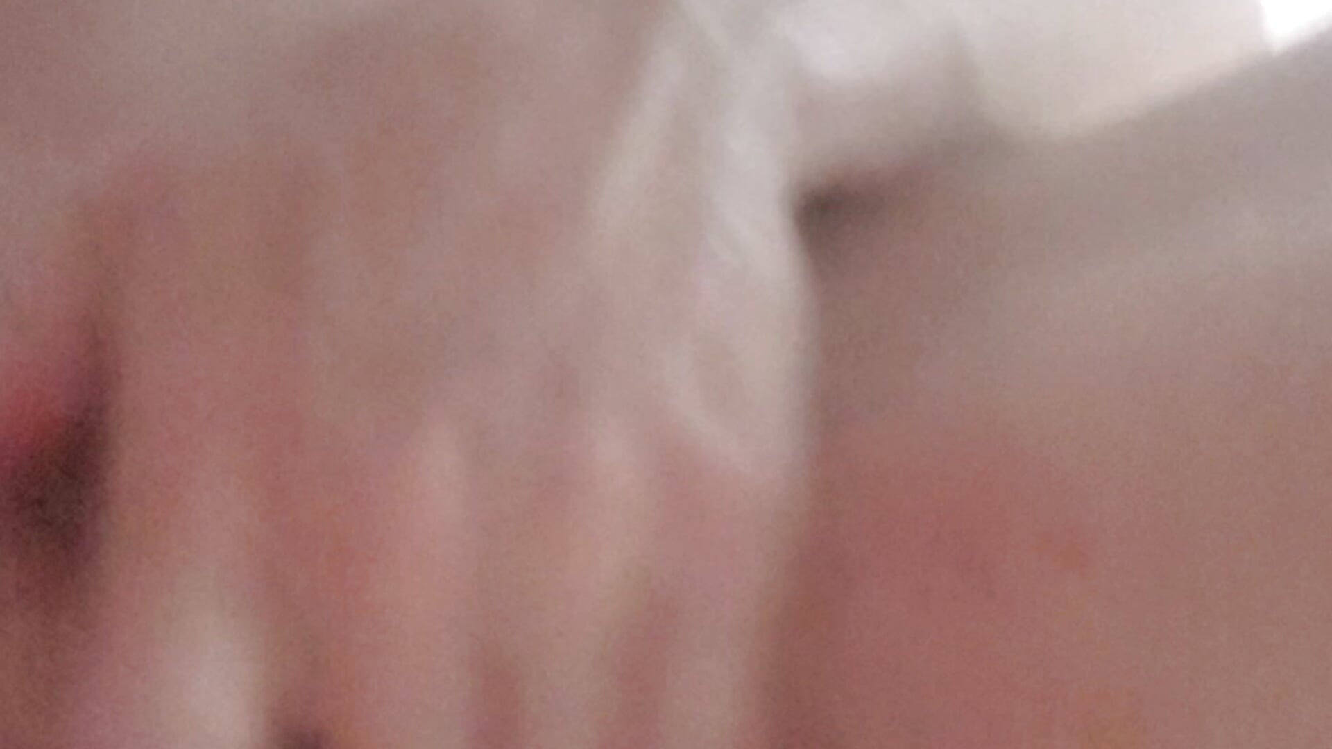 How can I squirt on you and not cut out?!?! - video by GoldenFlameGoddess cam model