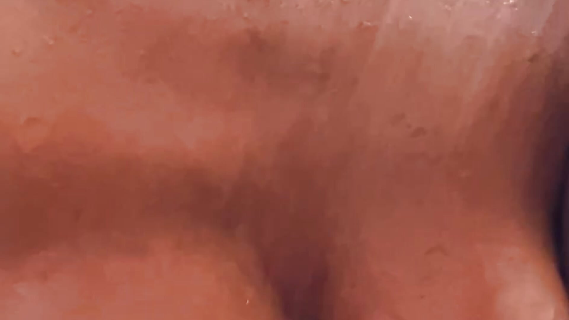 Under the shower - video av -NoRa- cam-modell