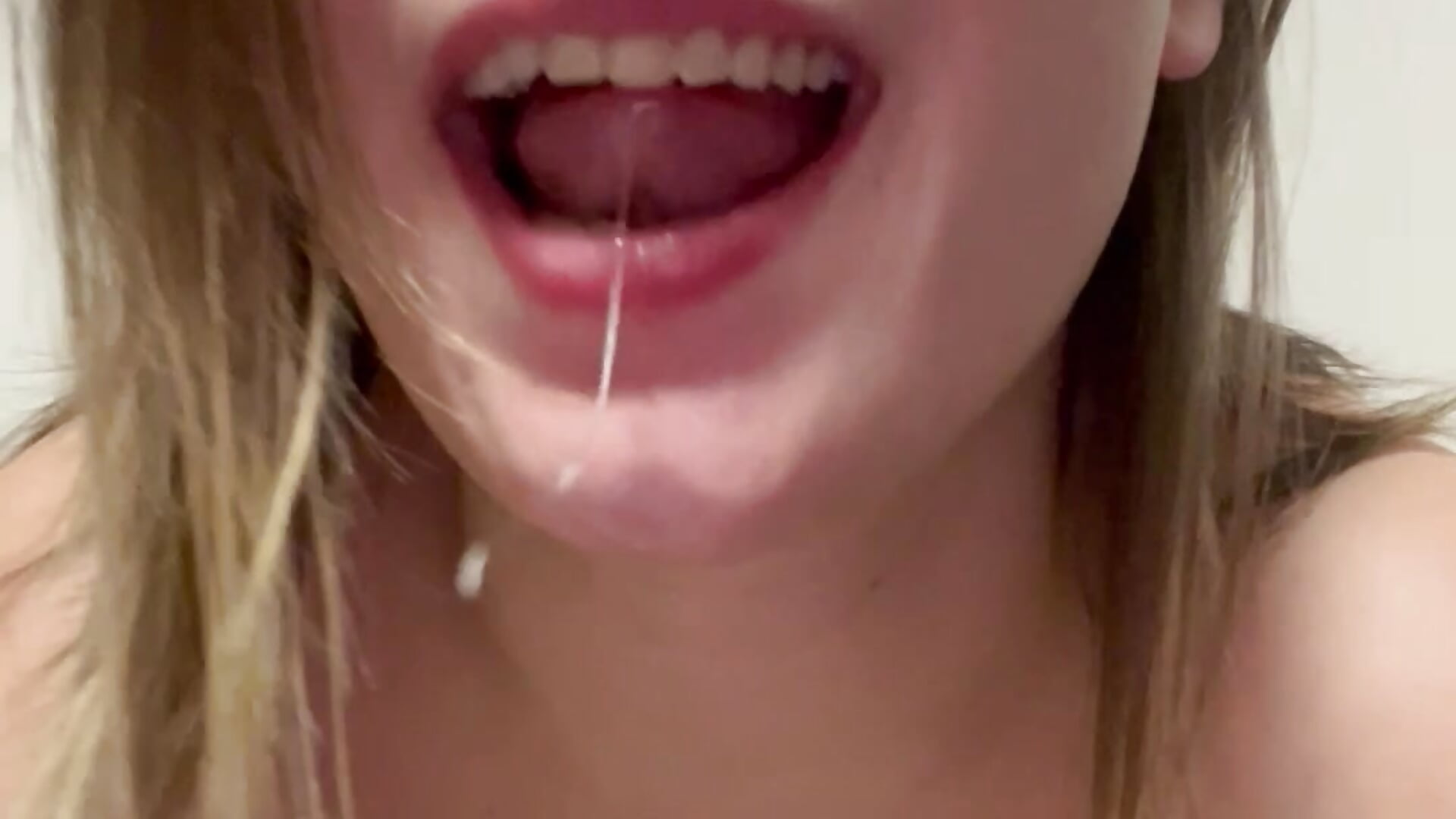 Ahegao+ Spit - Countdown Face tits / naked - ViviVision99 adlı kamera modelinin videosu