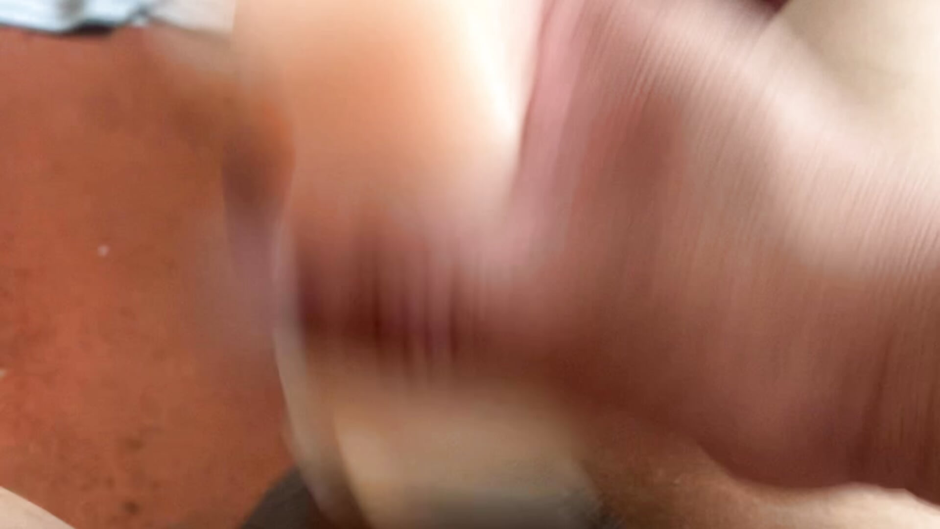 8CD62E8B-68B1-4865-8AB3-DD1861979A09 - video by choco040 cam model