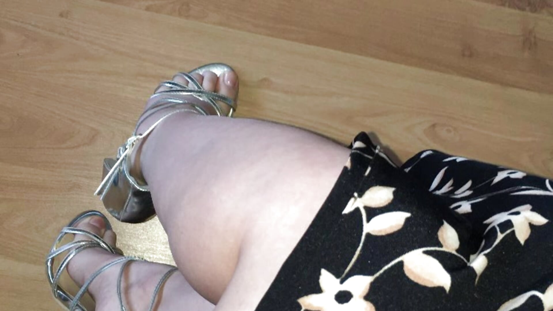 🎀🫦 – video od Lucy_Dell