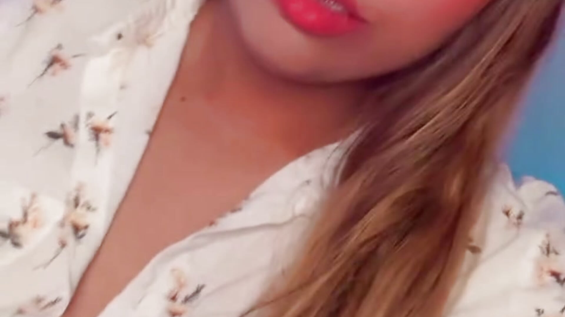 Instagram: mchblinger__ - فيديو من michell_bling1 موديل الكام