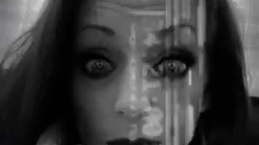 Spooky - video by queen_of_everything cam model