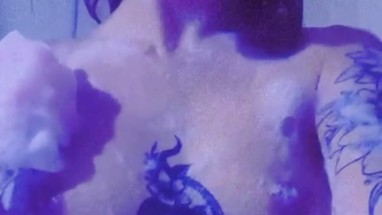 Foam - video by _1_hannah cam model