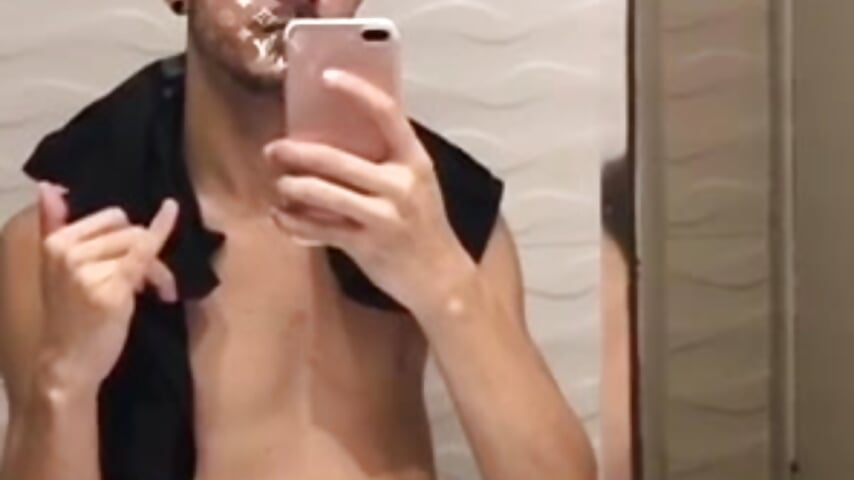 Hellou My Friends – video af Housebaliof cam-model