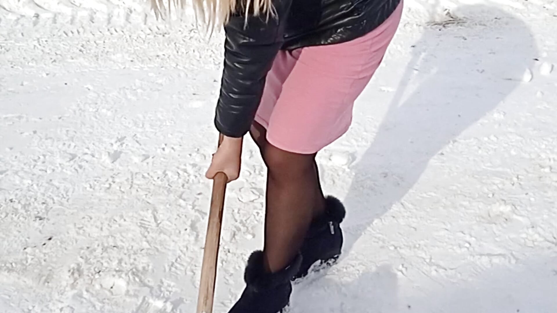 I work... - відео від вебкаммоделі Your_Liza