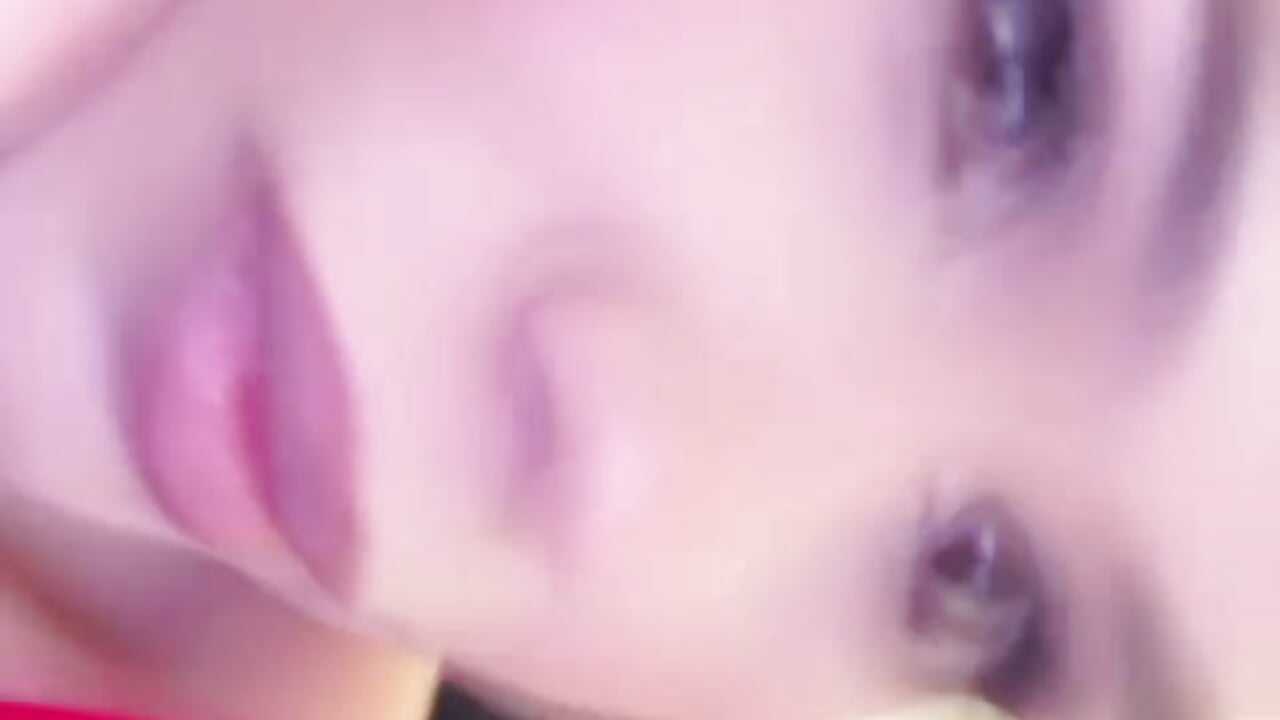 Angel face, a naughty mind - วิดีโอโดย dominique25_ โมเดลแคม