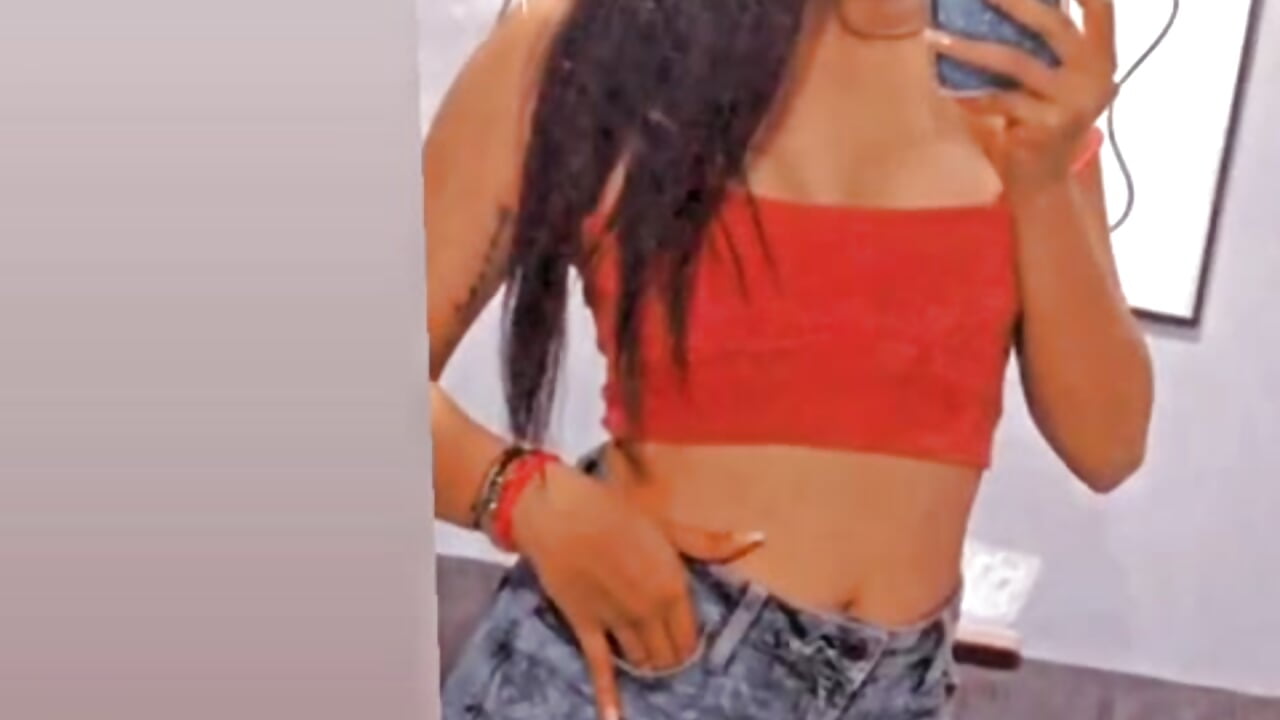WhatsApp Video 2021-10-18 at 4,41,57 PM - video by Michjanner_ cam model