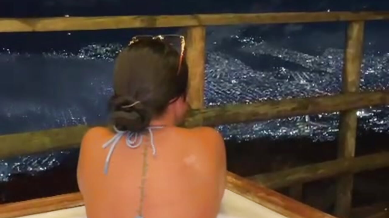 WhatsApp Video 2026-01-05 at 3,36,38 PM - فيديو من meghan_travis موديل الكام