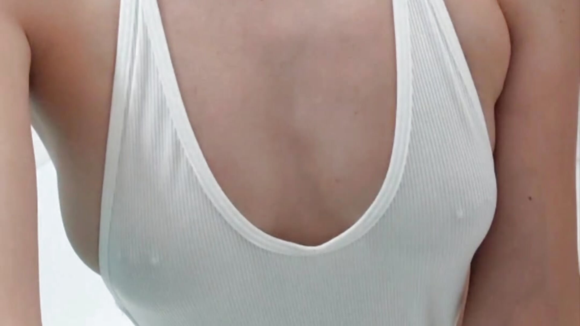 Wet shirt ♡ – video af Luna_Rose_Official