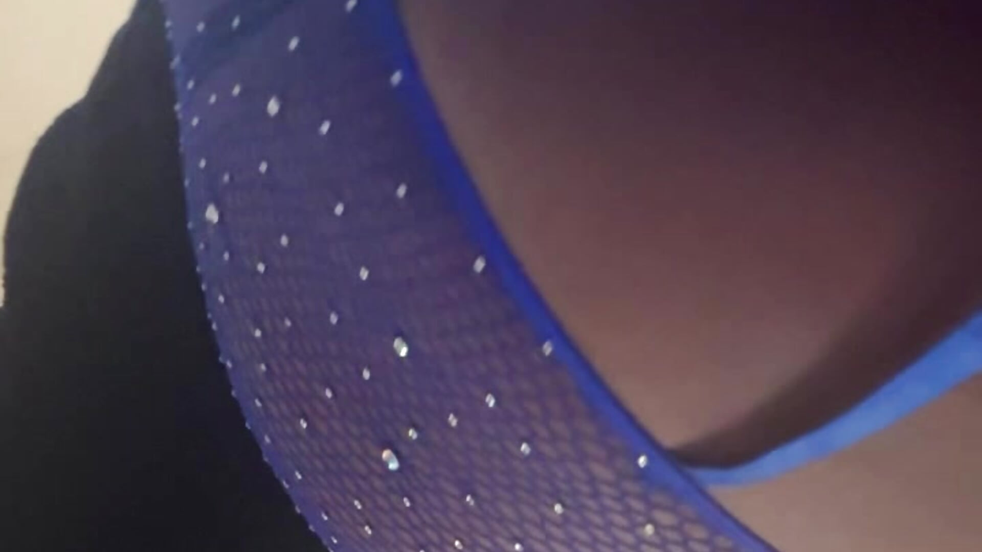 Come kiss on this ass - video by rainyyjanee cam model