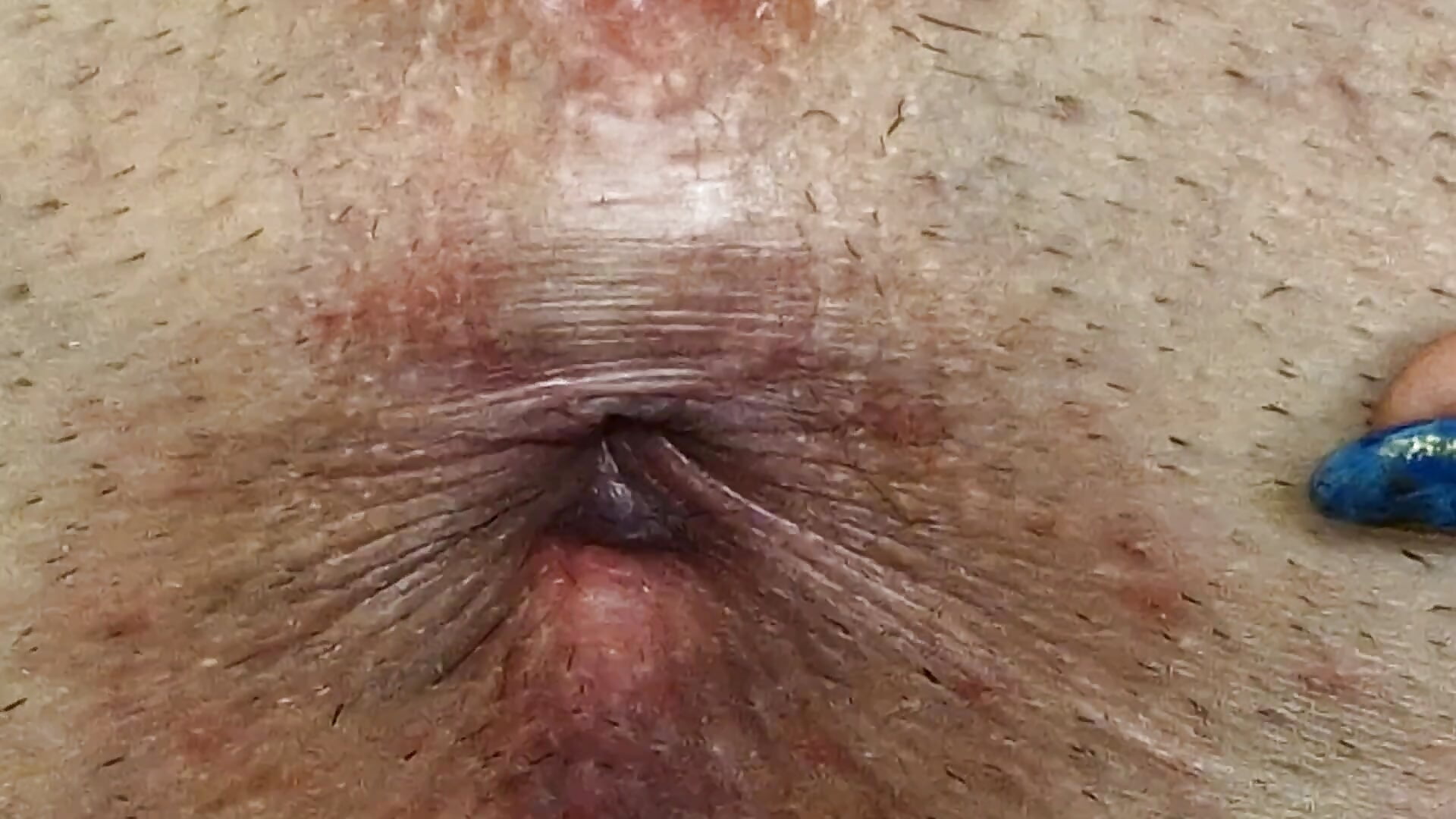 extreme close-up asshole winking - video by MaryHillx cam model