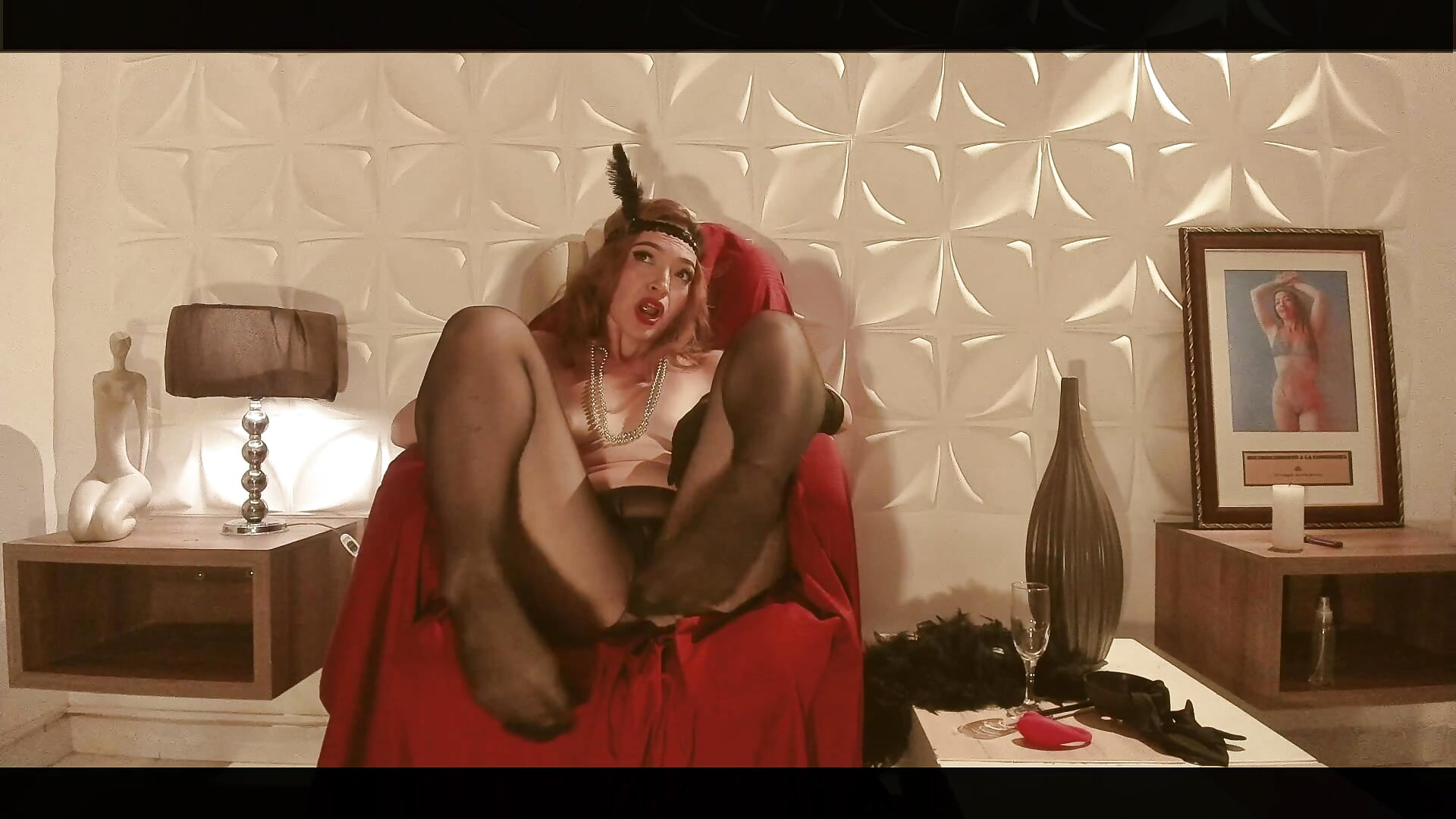 My feet ♥ - 視頻由 01victoria 主播提供