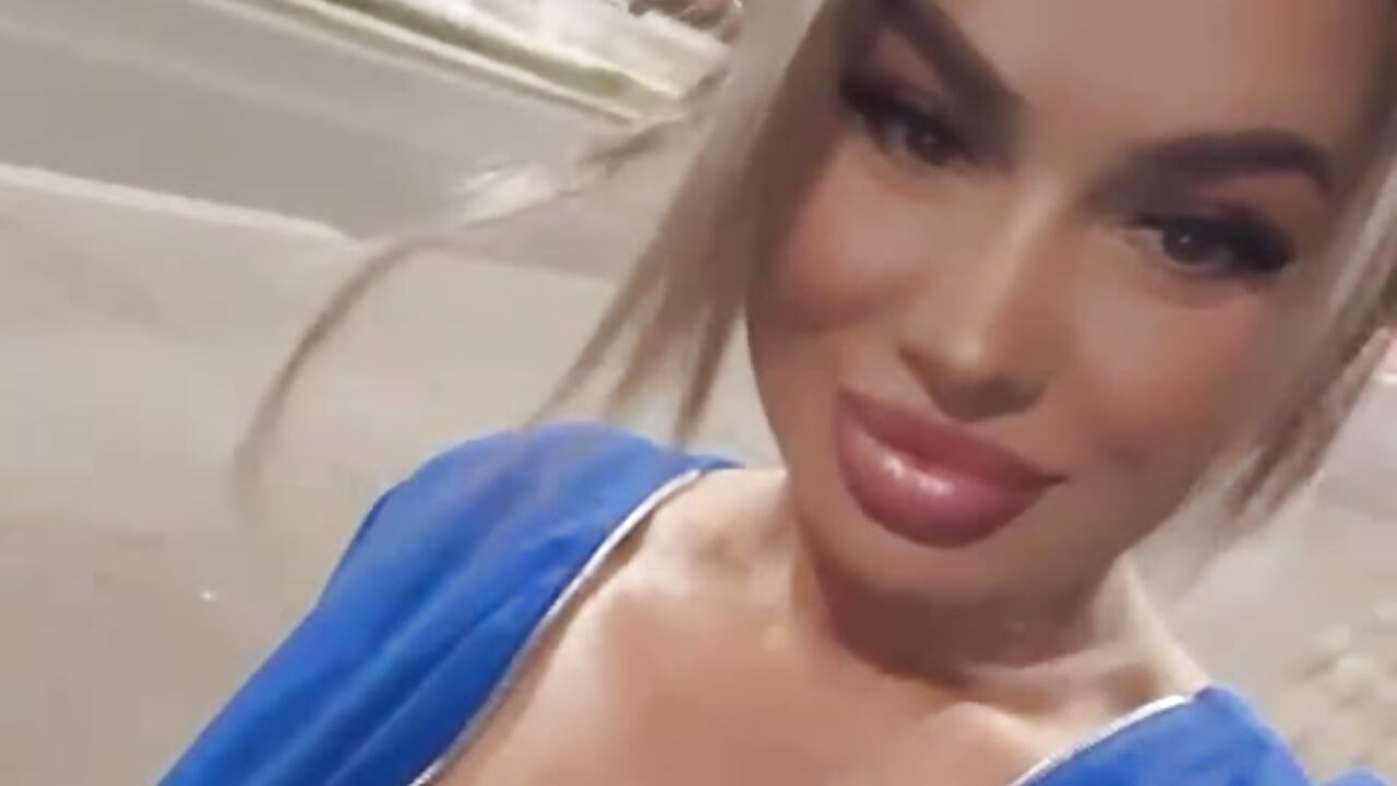 Come! Let's go outside and get naughty! - video by KirstieVegas cam model