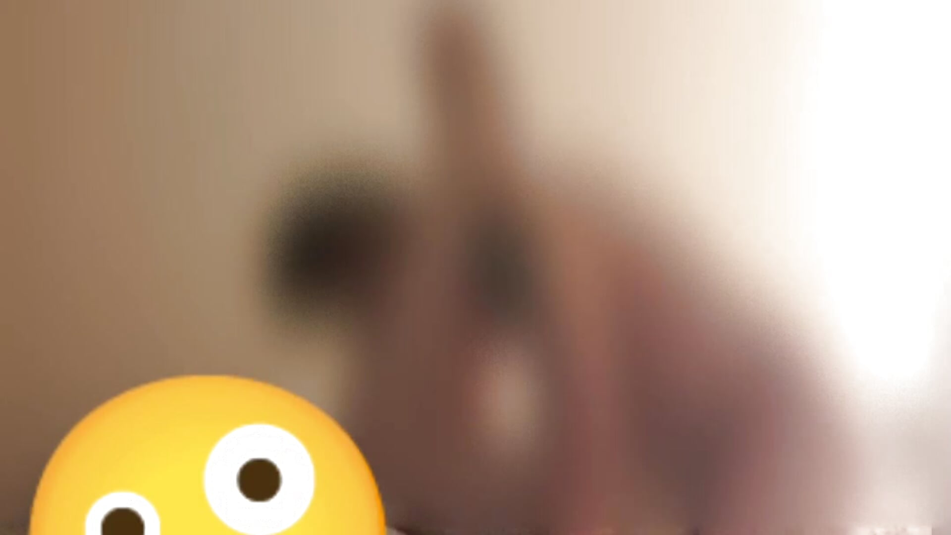 Video,Guru_20220815_035134339 - video di Miss-felicity83 modella di cam