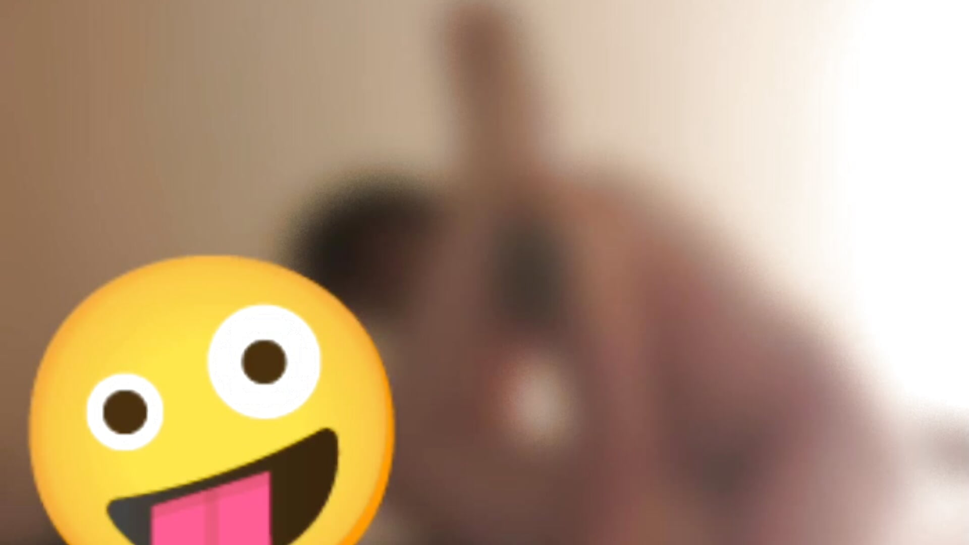 Video,Guru_20220815_154359322 - video di Miss-felicity83 modella di cam