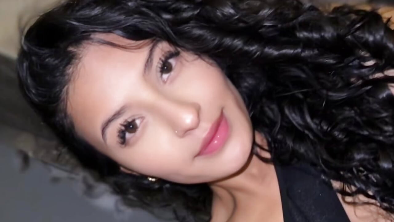 profile-intro-video-1775747968 - ক্যাম মডেল CeliWoods-এর ভিডিও