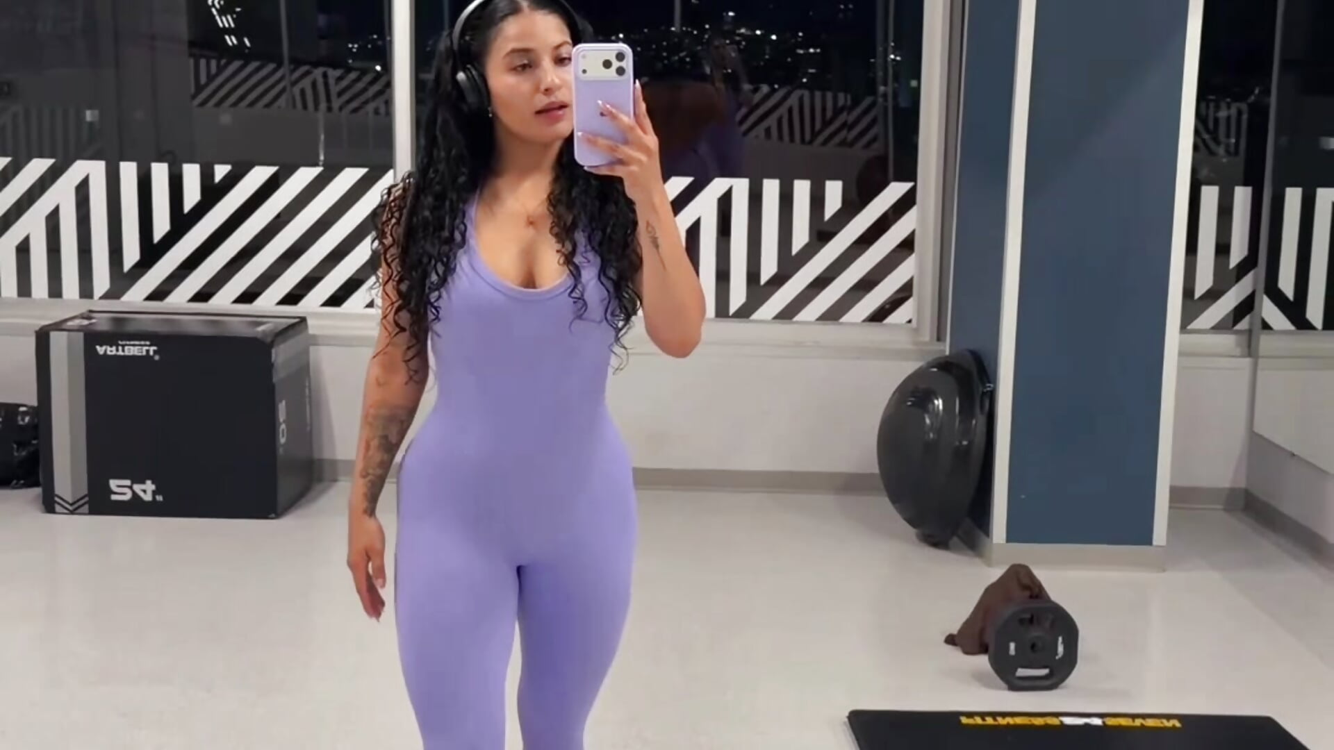 💜 - video by CeliWoods cam model