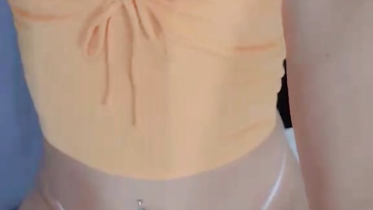 Kisees 😘😘😘😘 - Selin_Emikaty adlı kamera modelinin videosu