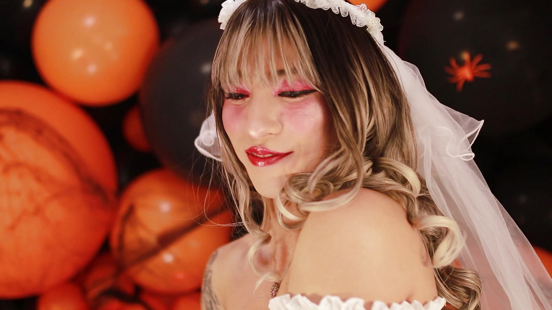 HALLOWEEN 2025 💣 - βίντεο μοντέλου Yaki_Tai