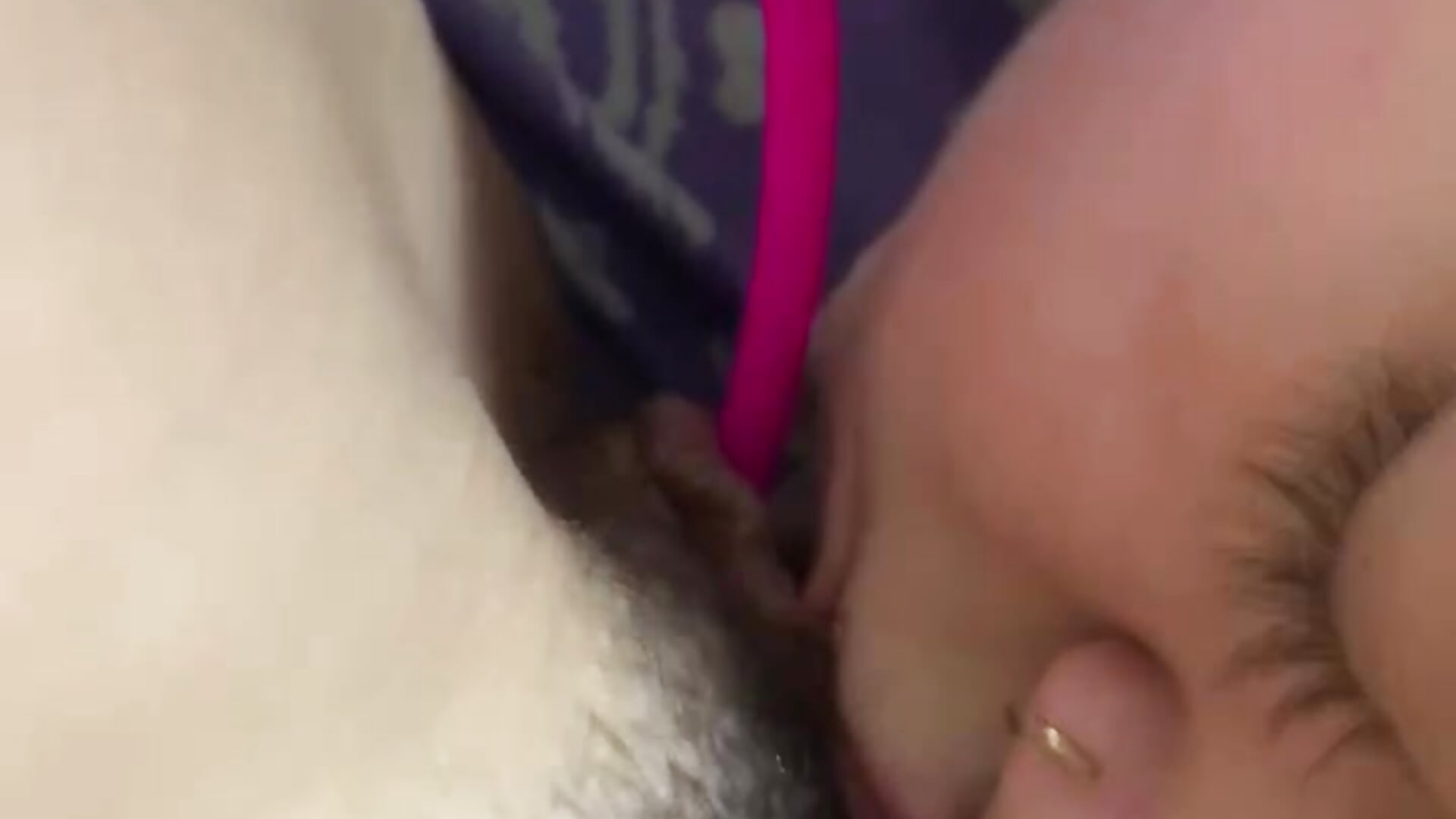 SUCK HAIRYPUSSY!! - video by ReggieG cam model