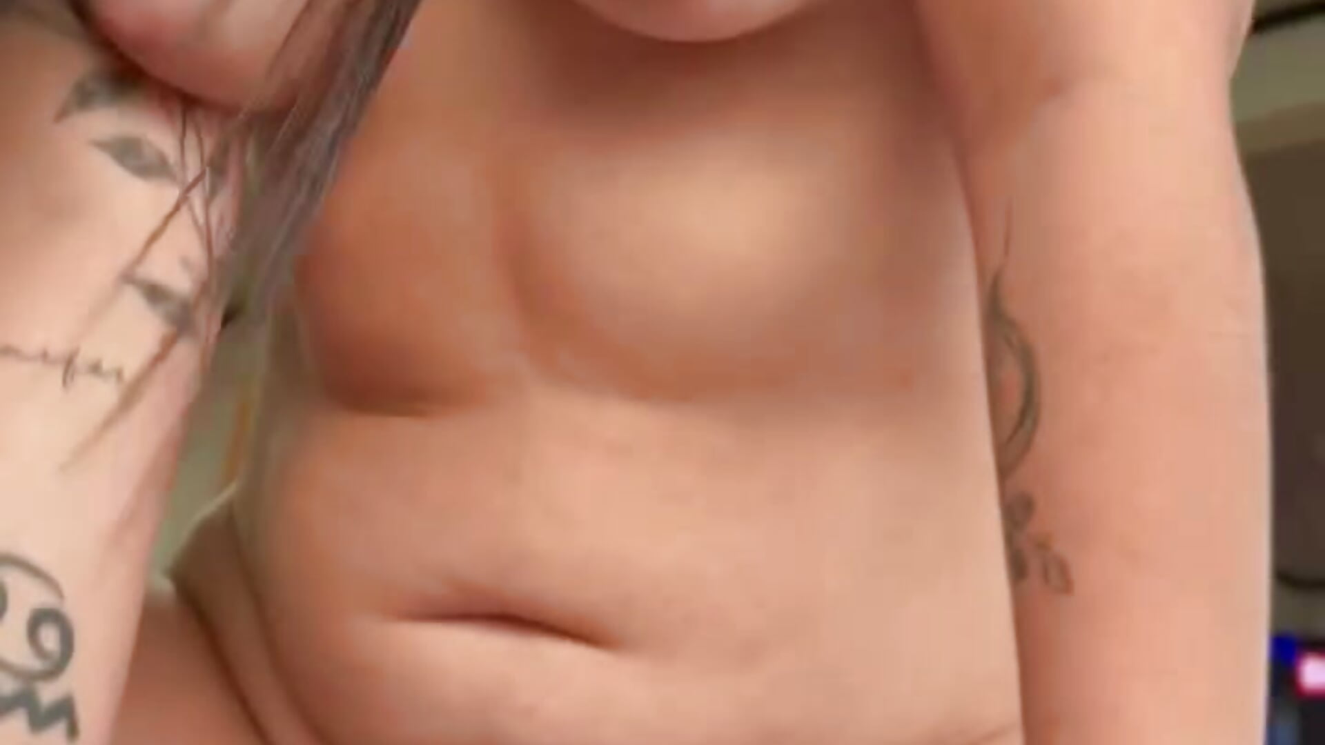 Liam ride dildo!! - video by ReggieG cam model