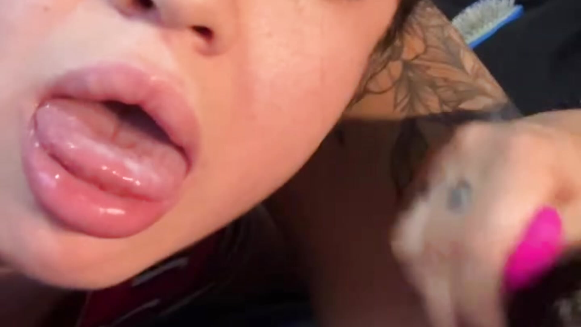 Hot CUMM Show for our King !! - video by ReggieG cam model