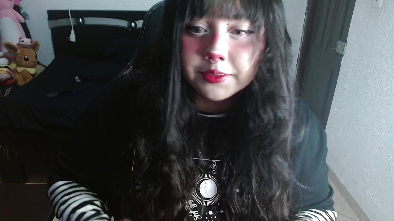 im back :b - video oleh model kamera litlle_cat