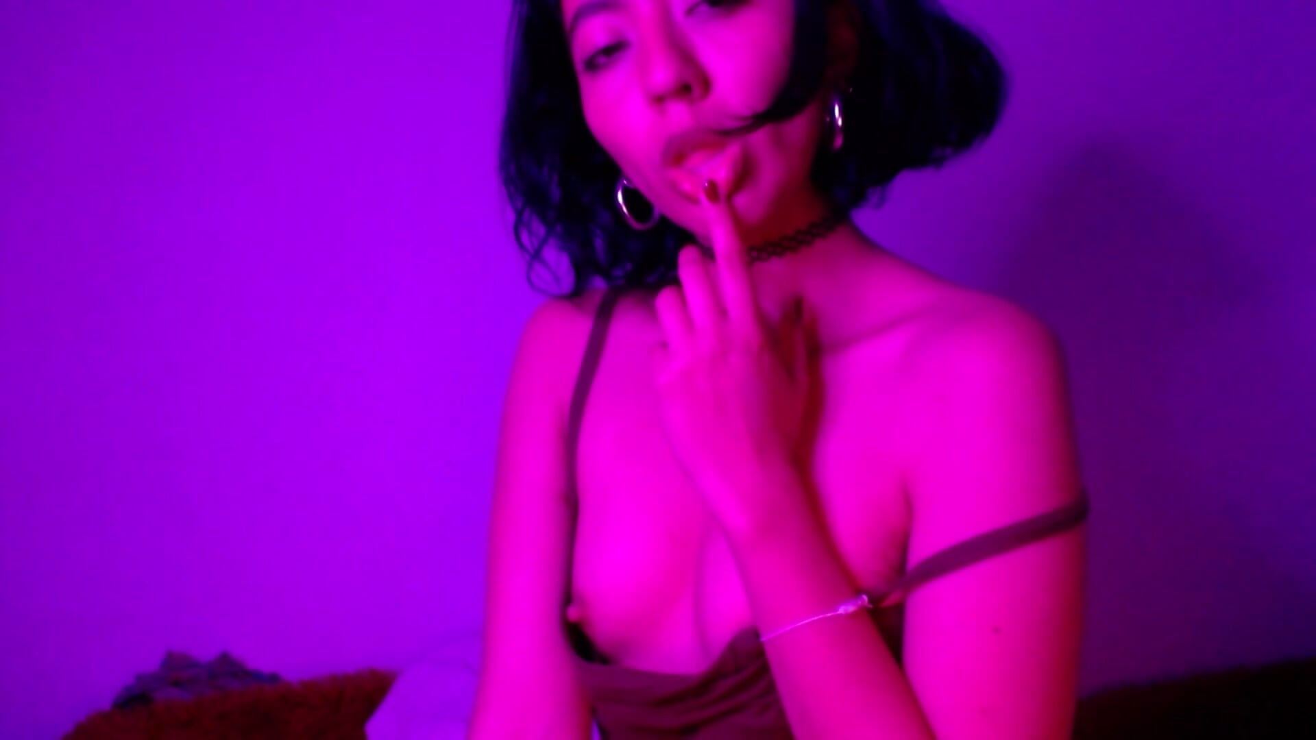purpple - video by millaKatt cam model
