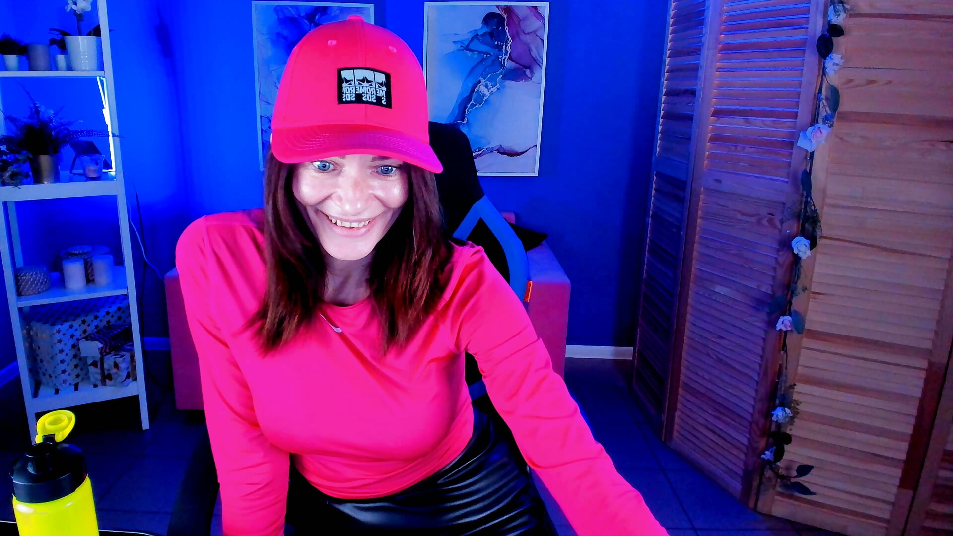 i - video by MistyBarnes cam model