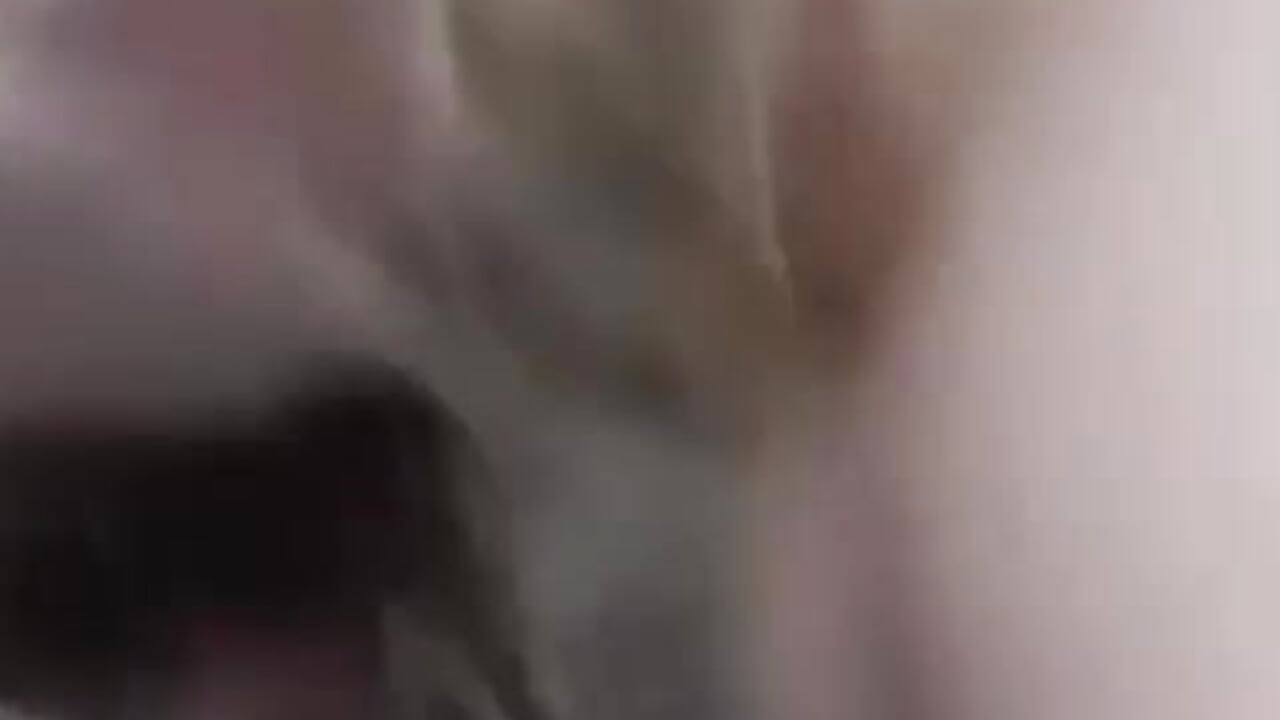 Bbw se oferecendo - video by PamelaEmarido cam model