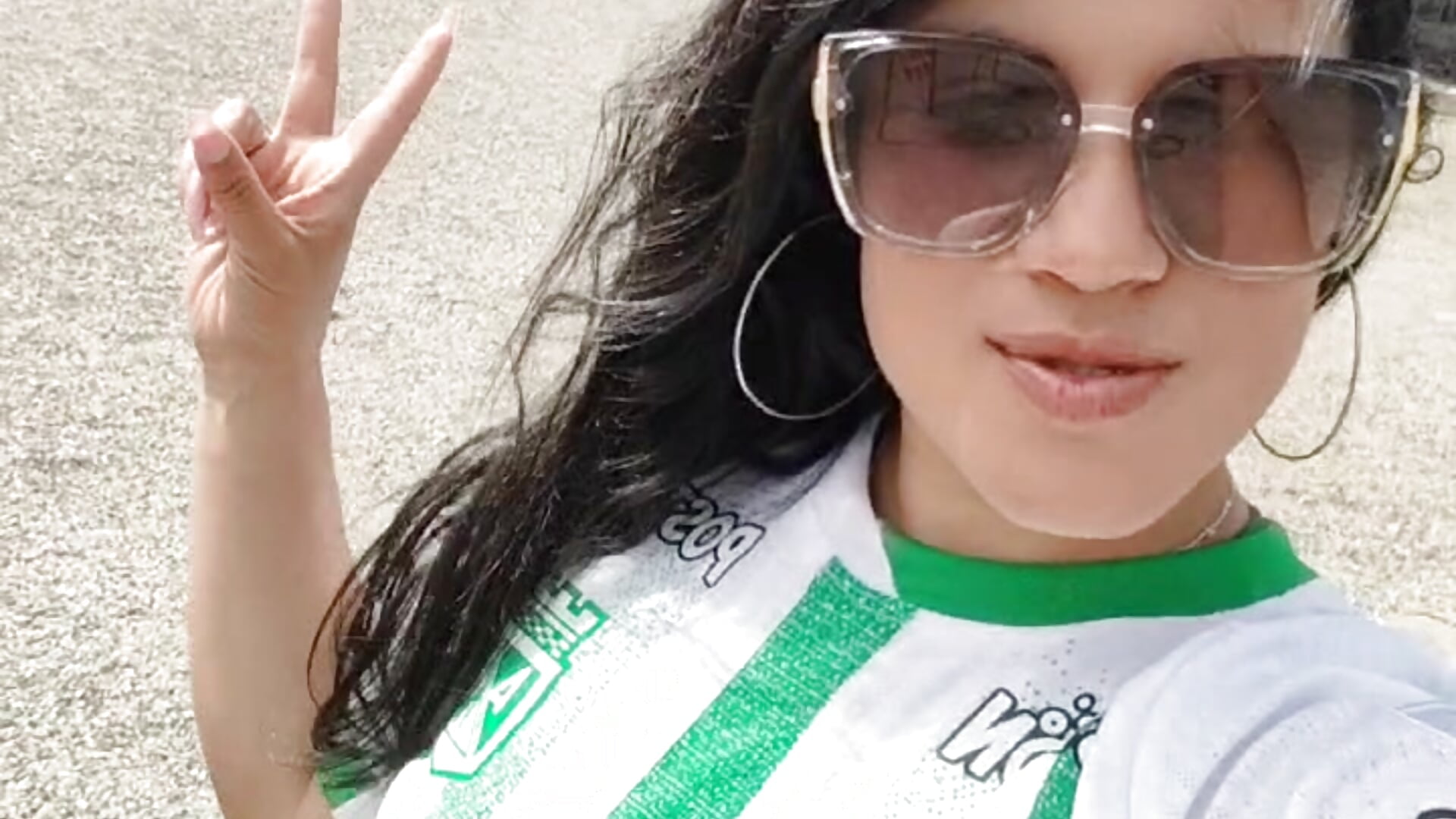 Paseito - video av zhayra_rose cam model