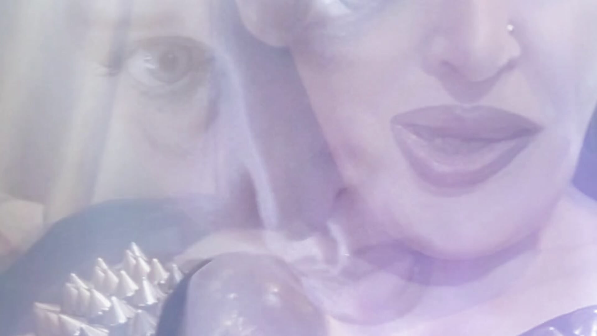 I know I'm a pure lustful thought that keeps coming back to your head, lust for me. - video by dominatrixredsonyja cam model