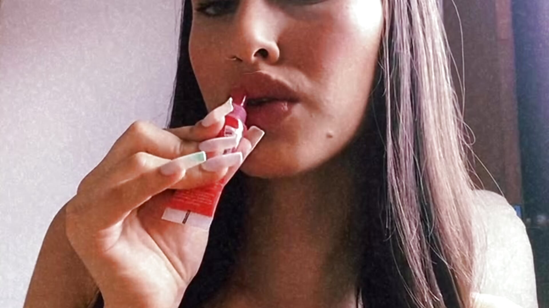 Come, come closer...🫦 - video by ZoeStewart cam model