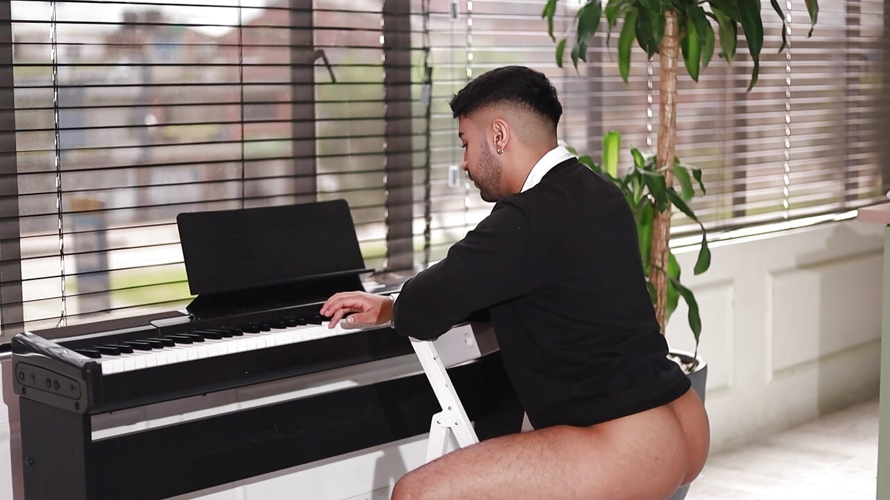 A claas with me? - ItsMeEros主播的视频