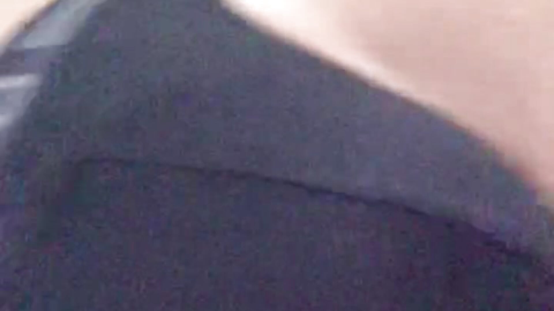 trim,F07B97D9-BCE8-4C71-A49C-B8E94253E1AF - vídeo de CoolBiDude modelo de câmara