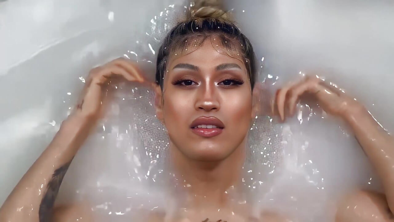 Sex Siren - video by Akame_s cam model