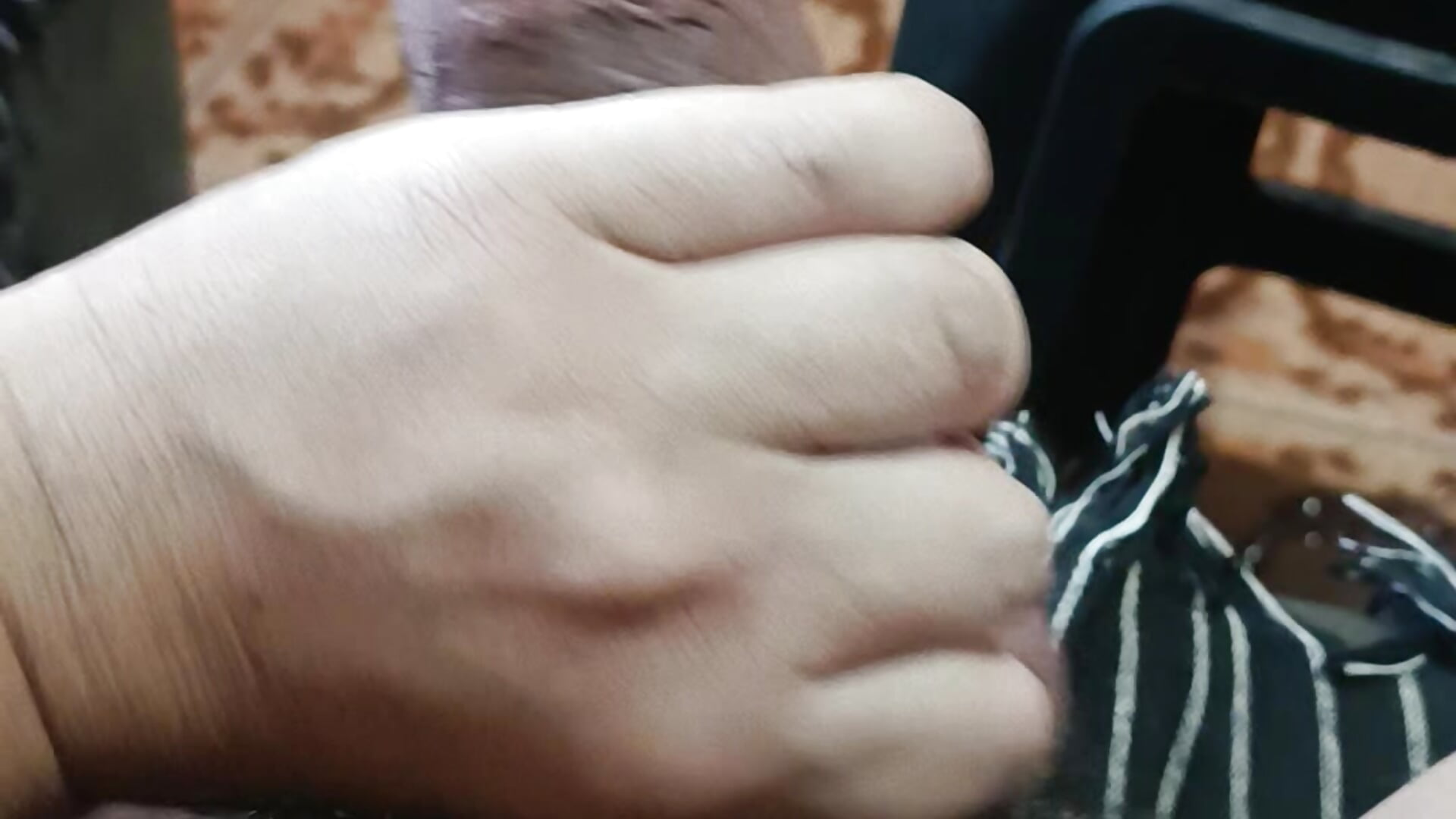 Sozinho – video modela na kameri Machinemanbr
